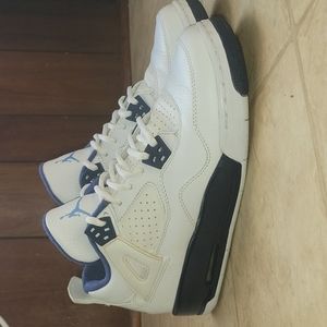 2015 Jordan Columbia 4s Youth Size 7Y